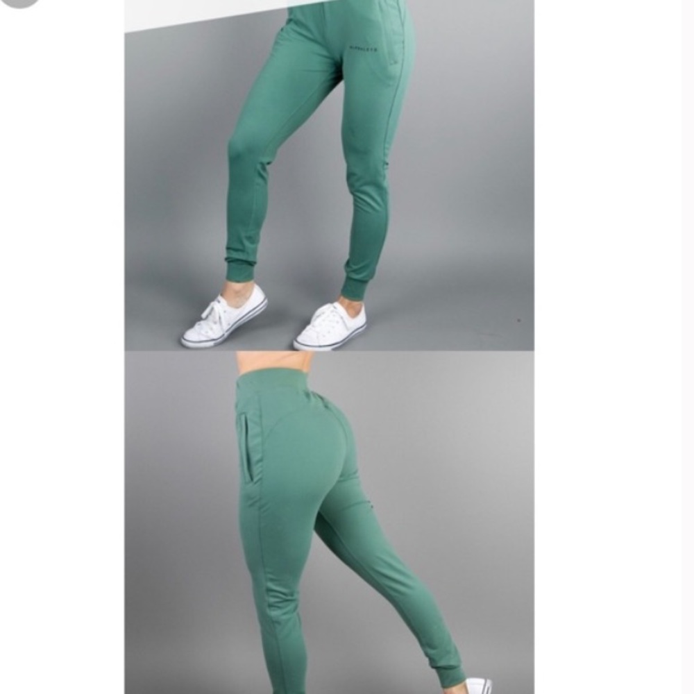 Alphalete joggers